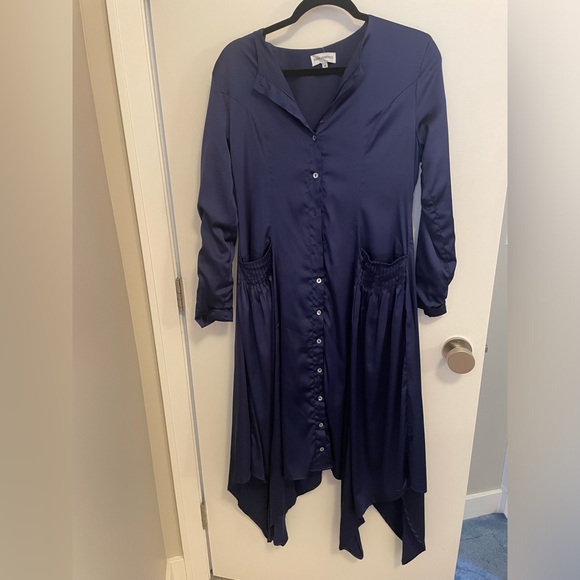 Paper Parachute navy dress - Picture 2 of 6